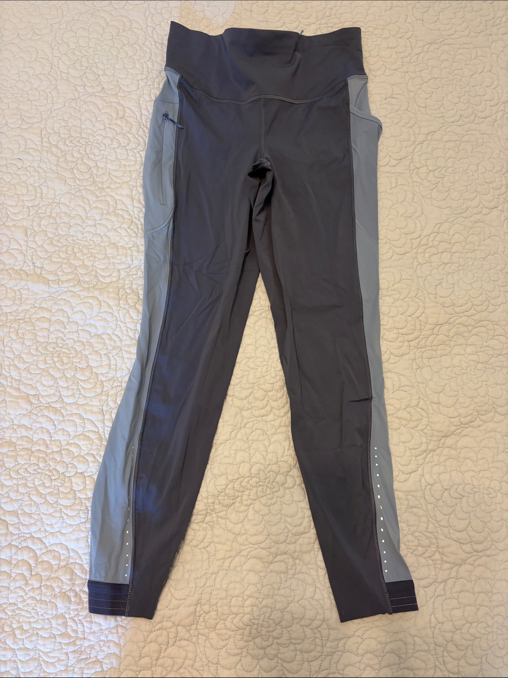 Women's Two-Tone Plum and Lavender Leggings